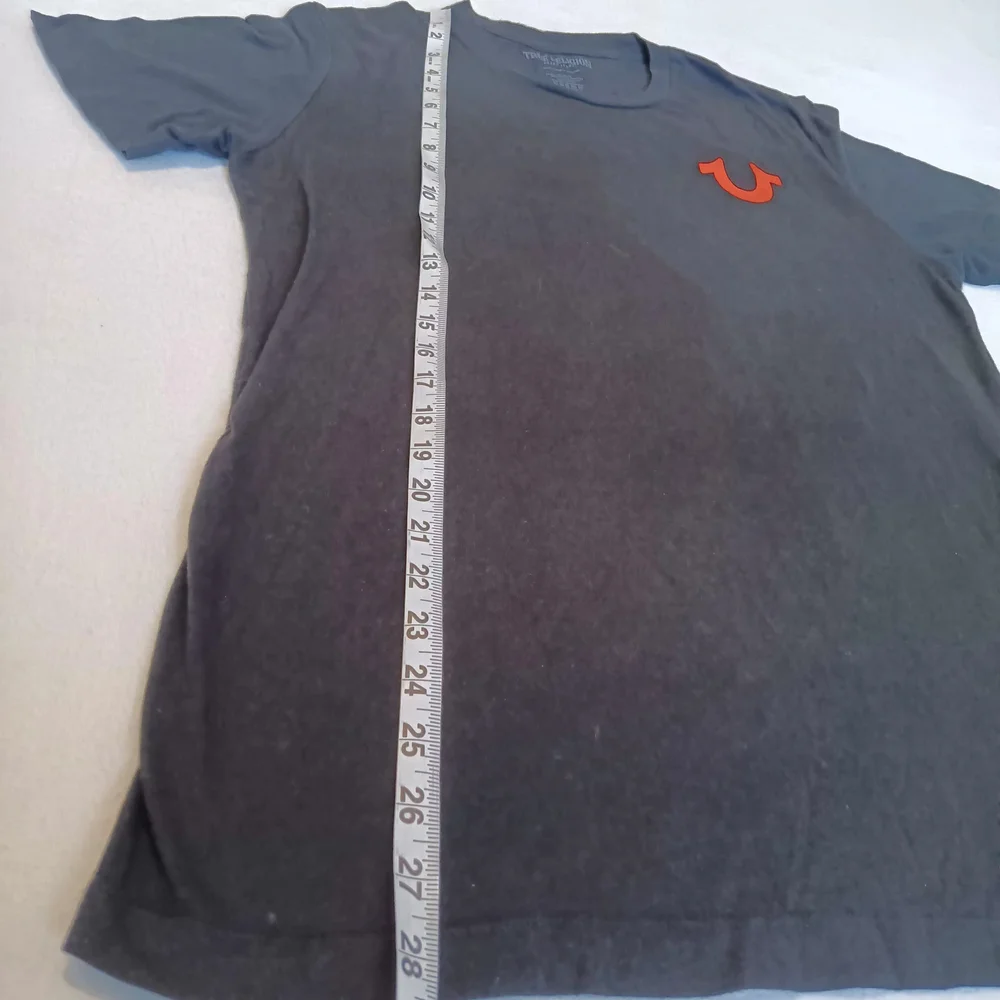 True Religion Sz Sm Men's Black T-Shirt with Red Graphic